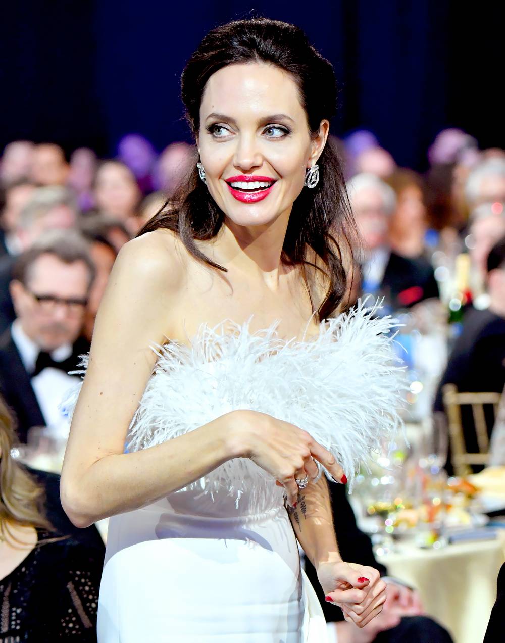 angelina-jolie-critics-choice