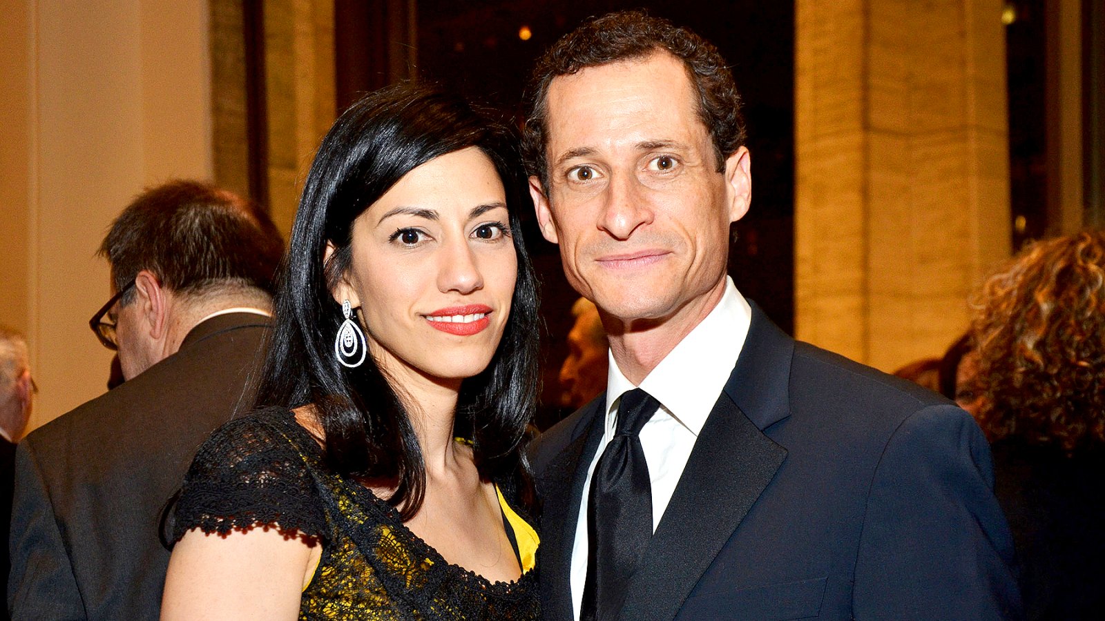 Anthony-Weiner-and-Huma-Abedin-call-off-divorce