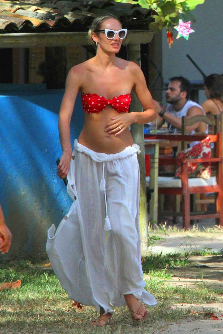 Candice Swanepoel bikini baby bump brazil