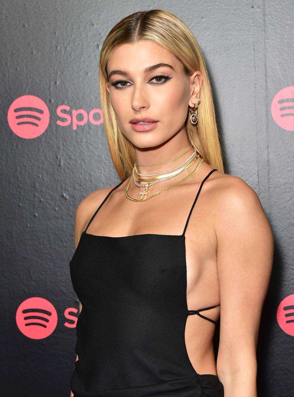 hailey baldwin