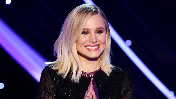 Kristen Bell onstage SAGs 2018