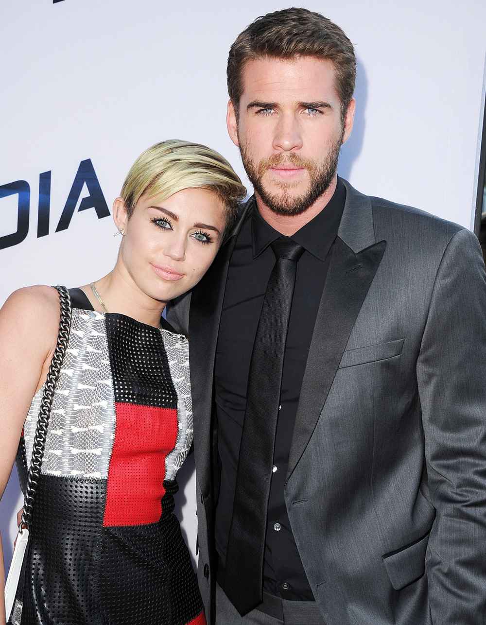 Miley Cyrus and Liam Hemsworth Not Married