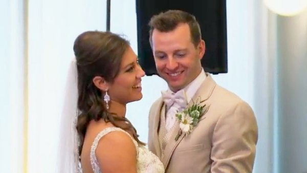 Jaclyn Schwartzberg and Ryan Buckley star in season 6 of ‘Married at First Sight‘