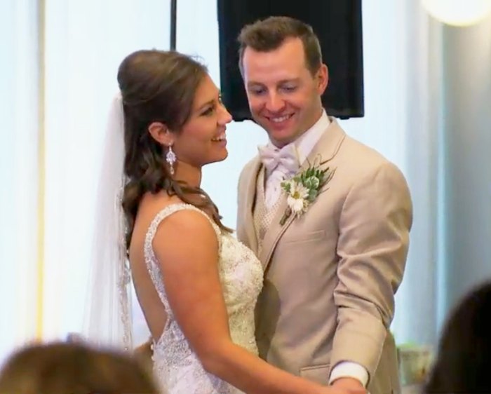 Jaclyn Schwartzberg and Ryan Buckley star in season 6 of ‘Married at First Sight‘