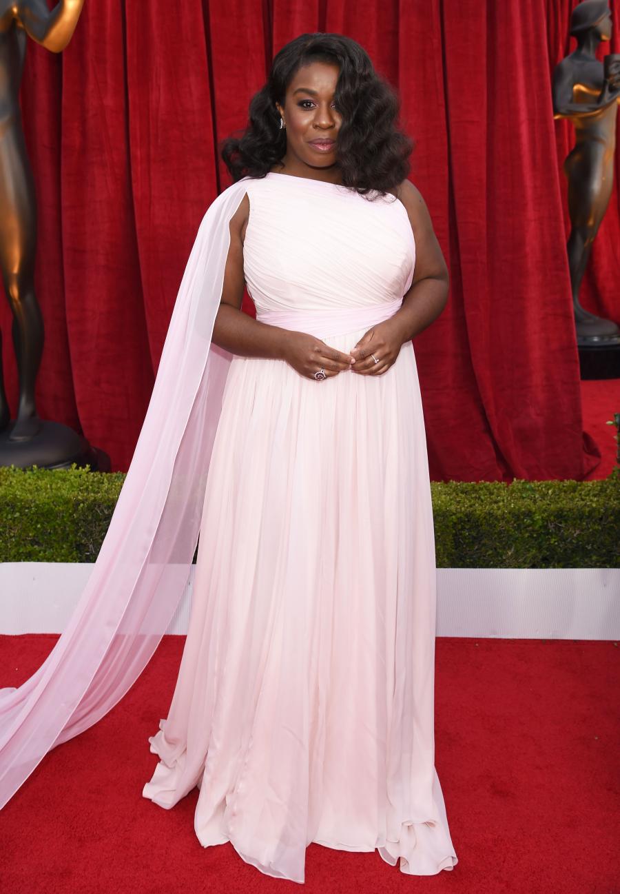 Uzo Aduba sags