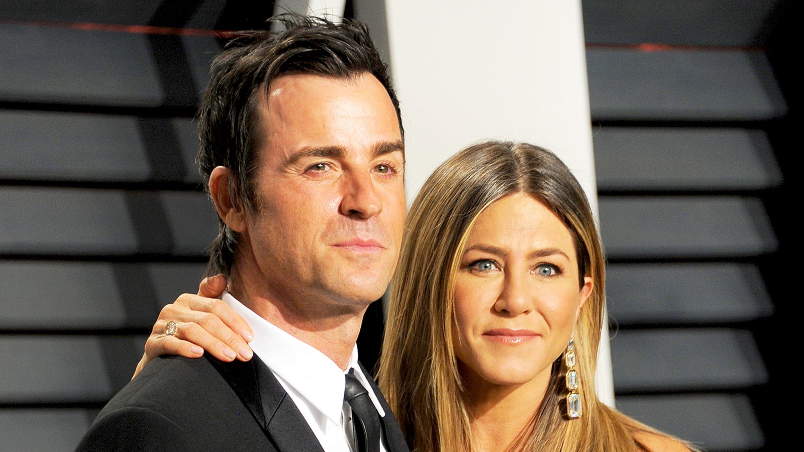 Jennifer Aniston and Justin Theroux arrive at Vanity Fair's Oscar party at Wallis Annenberg Center for the Performing Arts in Beverly Hills on February 26, 2017.