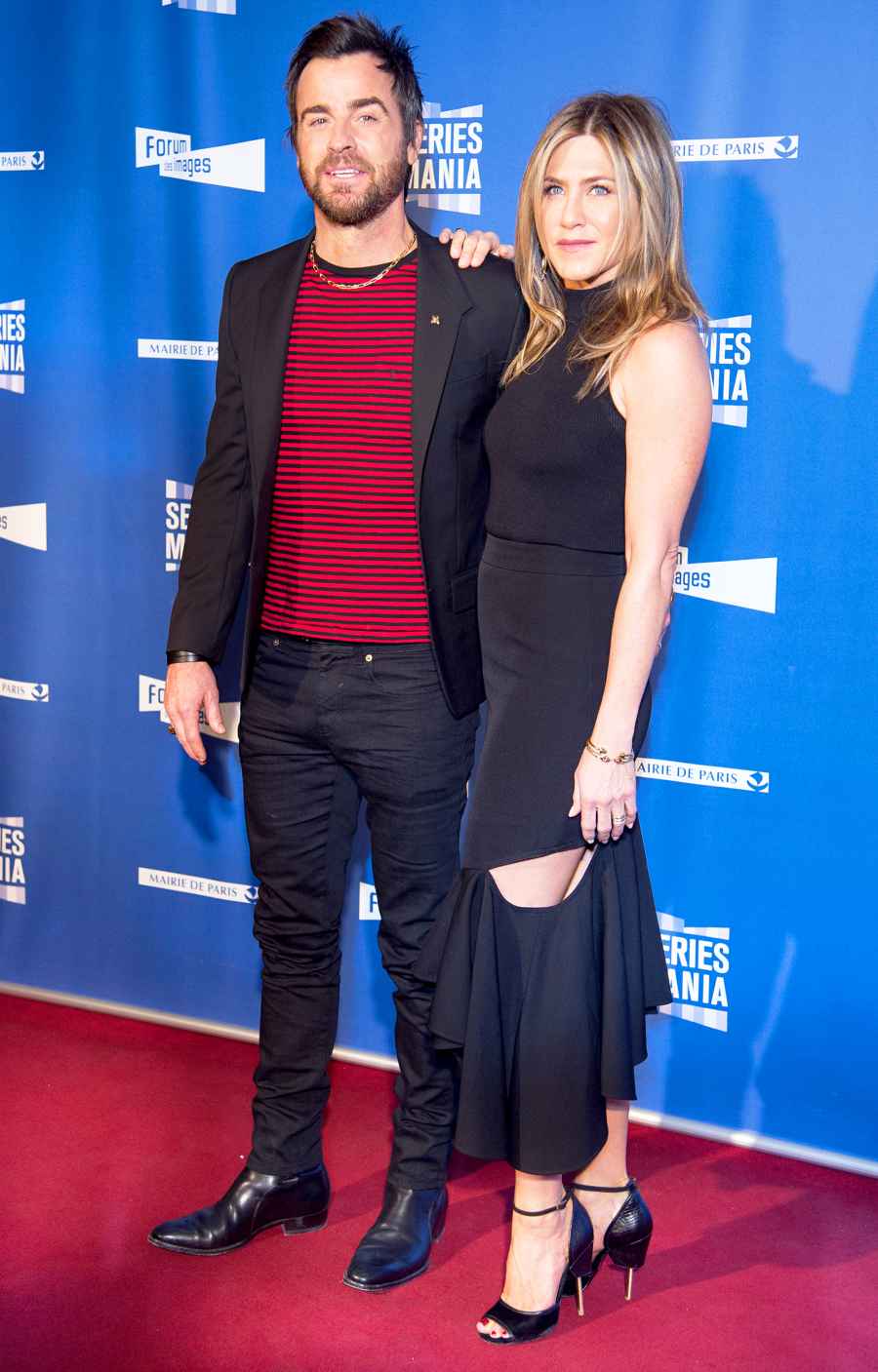 Justin Theroux and Jennifer Aniston attend the Festival Serie Mania Opening Night, at Le Grand Rex on April 13, 2017 in Paris, France.
