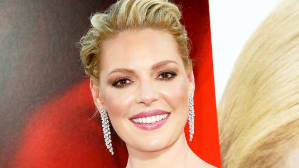 Katherine Heigl attends the 2017 premiere of "Unforgettable" at TCL Chinese Theatre in Hollywood, California.