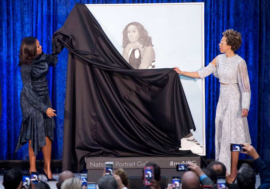 Obamas Unveil Official Portraits at Smithsonian National Portrait Gallery
