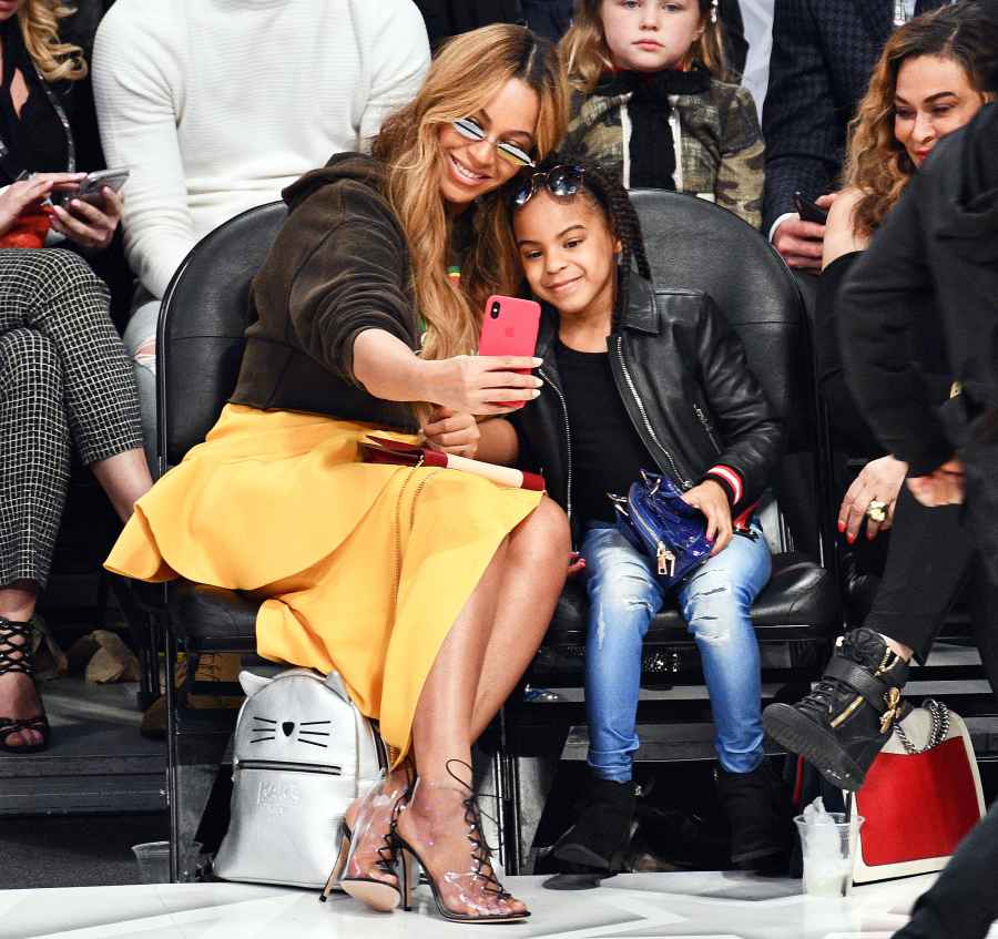 Beyonce Blue Ivy selfie NBA All-Star Game