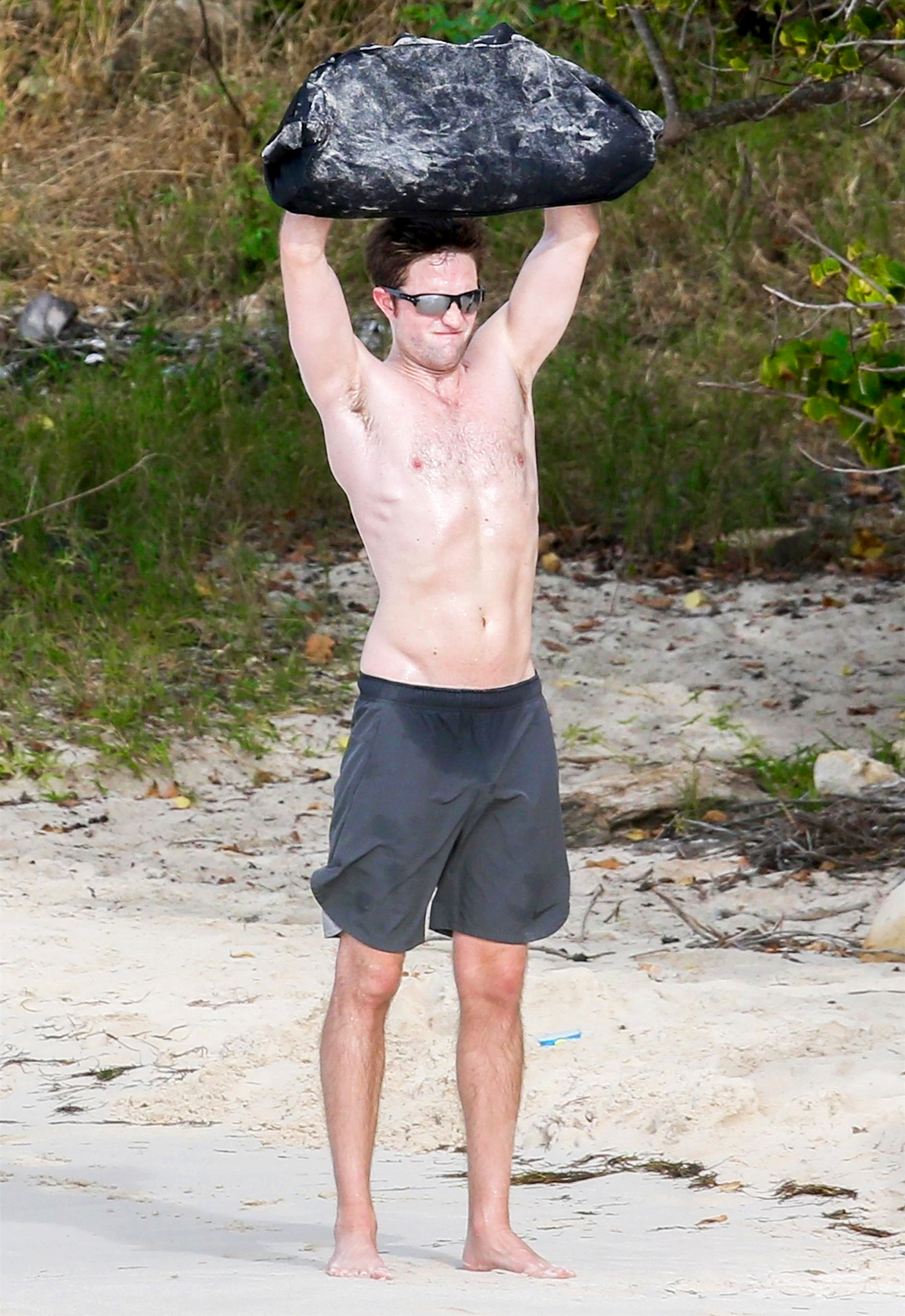 Robert Pattinson Body Type One Celebrity - Figure