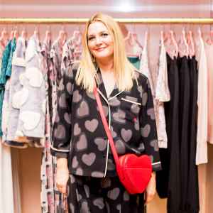 Drew Barrymore attends Dear Drew event on February 14, 2018 in New York City.