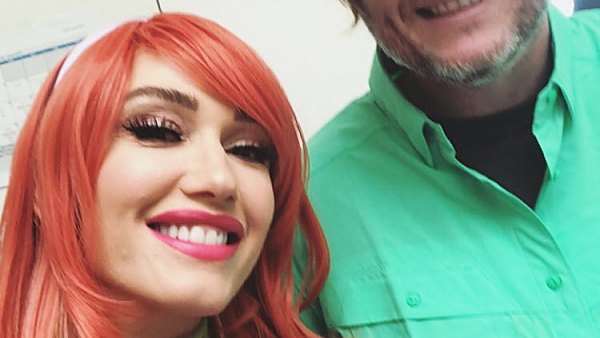 Gwen Stefani Blake Shelton Scooby Doo party