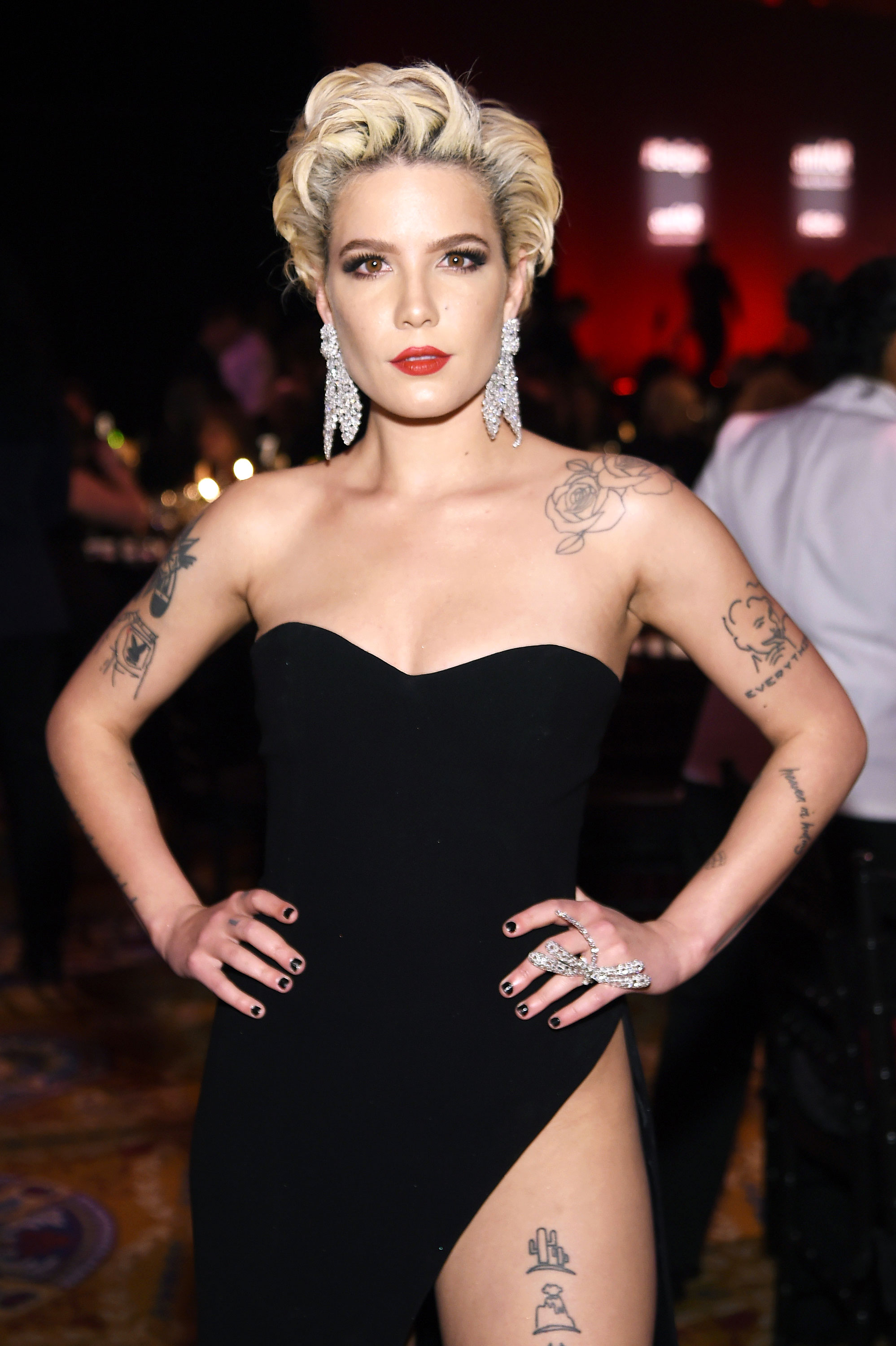 Halsey Short Hair Pixie Cut Inspo at 2018 NYFW: Details