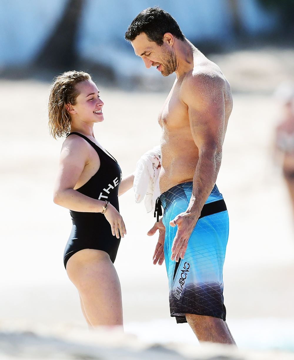 Hayden Panettiere Wladimir Klitschko beach Barbados PDA