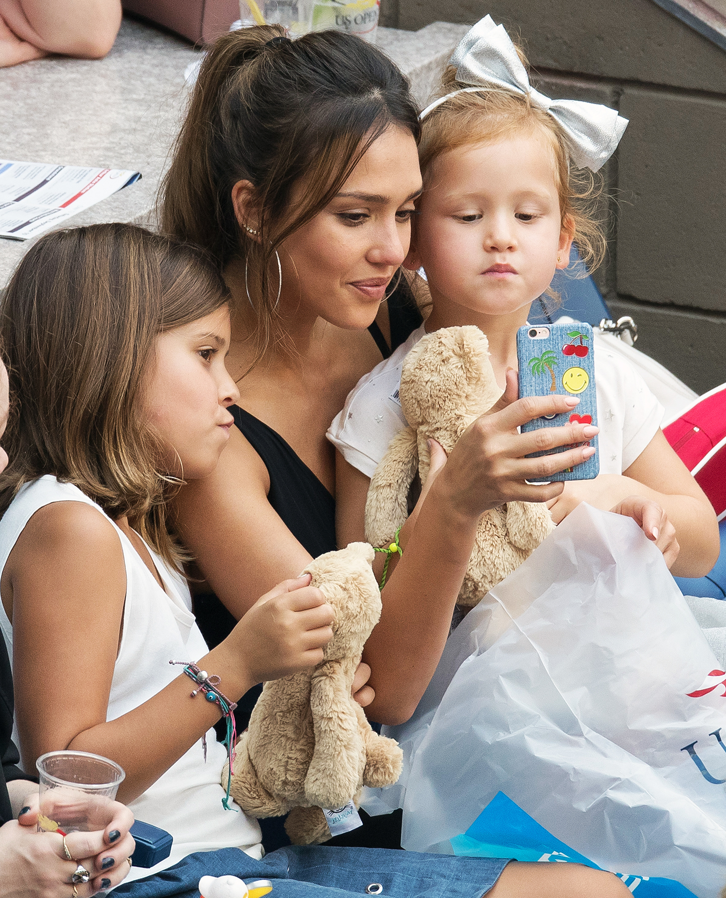 Young Hollywood Moms Jessica Alba Honor Haven