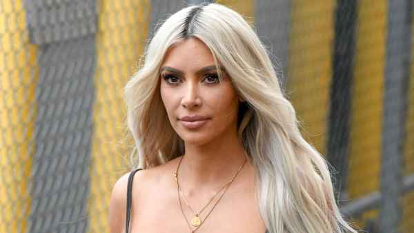 Kim Kardashian West waist size