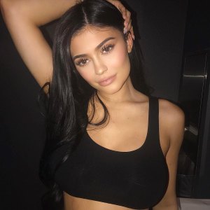 Kylie Jenner, Baby, Daughter, Twitter