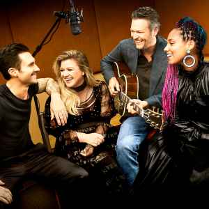 Adam Levine, Kelly Clarkson, Blake Shelton and Alicia Keys on ‘The Voice‘