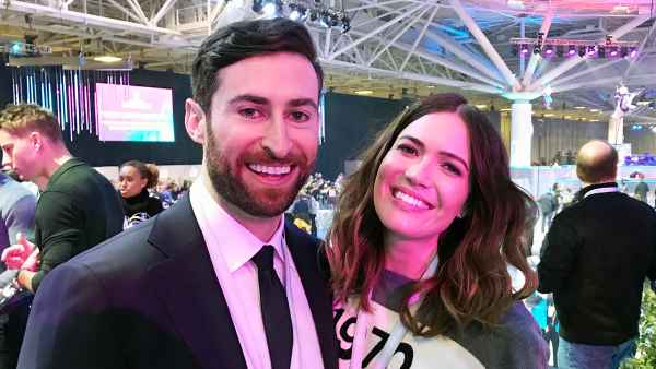 Scott HQ Trivia Mandy Moore