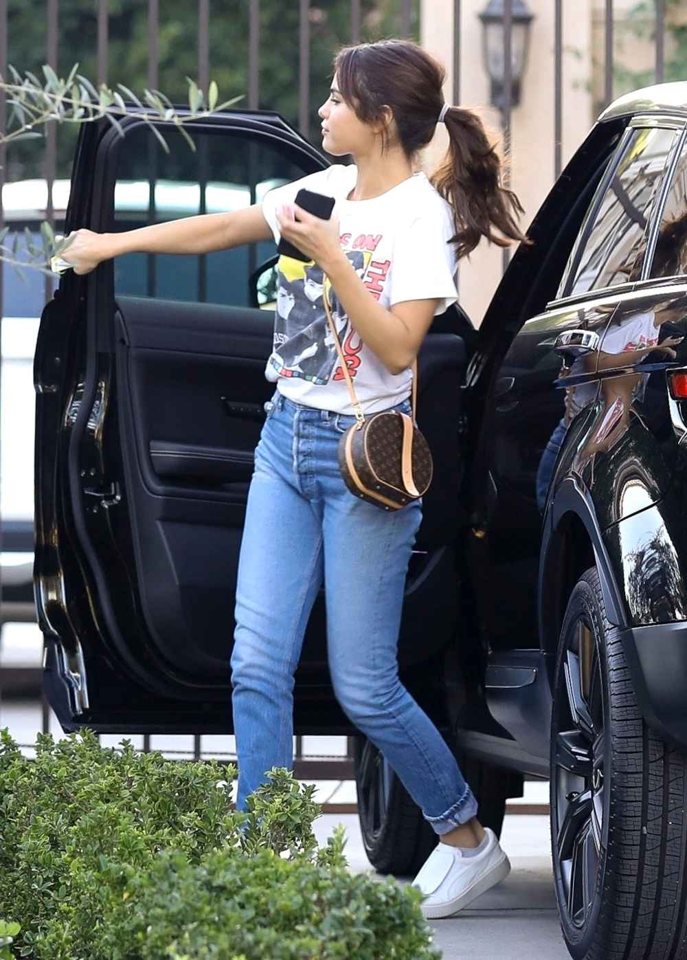 Selena Gomez's Louis Vuitton Jeans Just Upgraded the Preppy Uniform