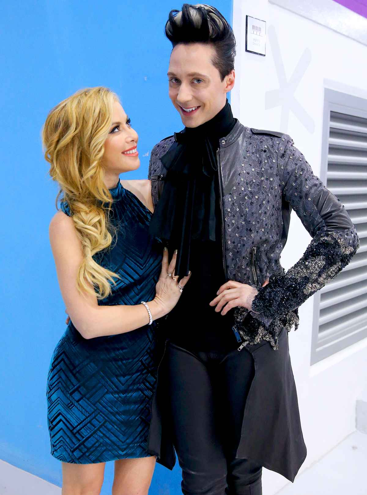 Tara Lipinski Shares the Secret Tradition She and Johnny Weir Created for  the Ladies Ice Skating Finale - Us Weekly