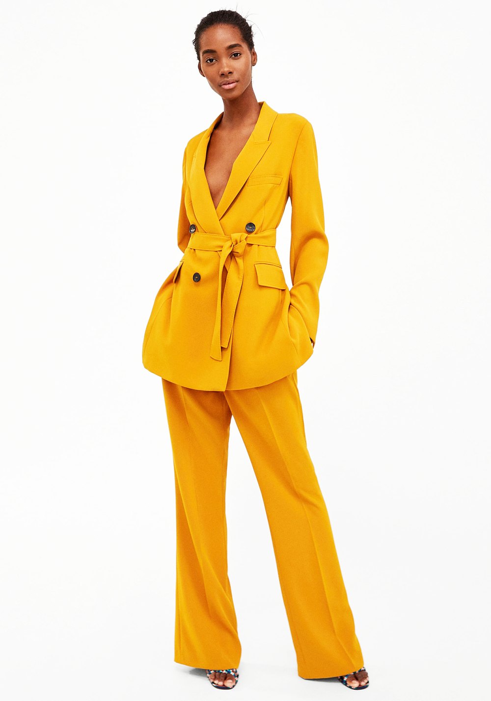 Zara suit Emily Ratajkowski wedding