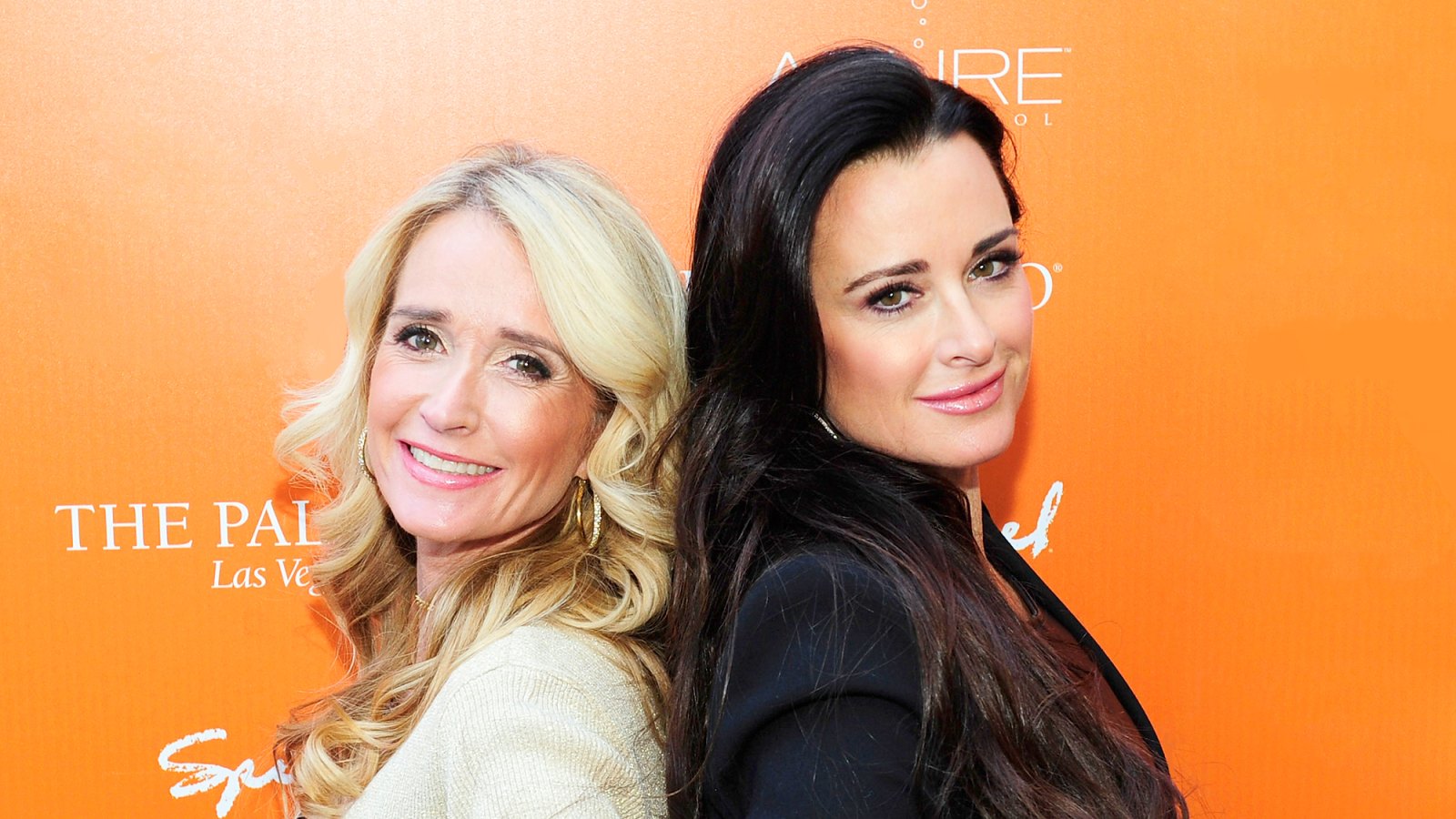 Kim Richards and Kyle Richards arrive to the grand opening of Azure luxury pool at The Palazzo on April 10, 2011 in Las Vegas, Nevada.