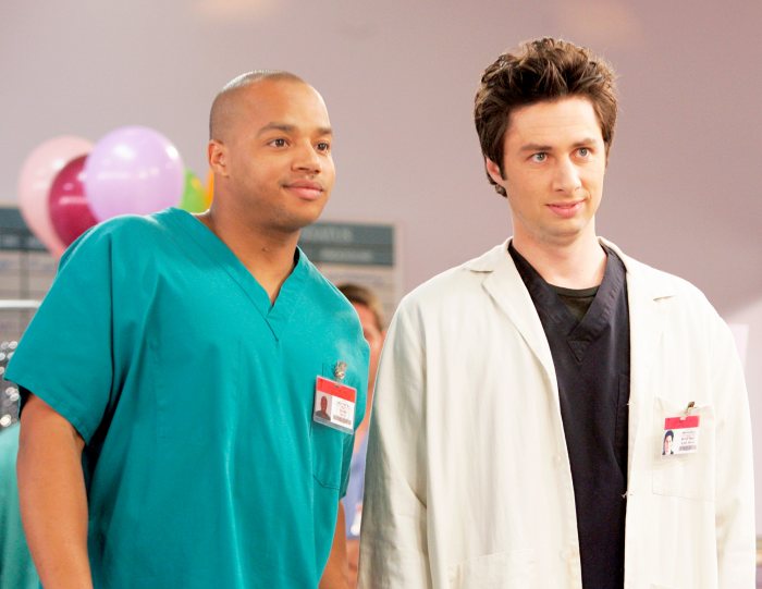 Donald Faison as Dr. Christopher Turk and Zach Braff as Dr. John 'J.D.' Dorian in ‘Scrubs‘