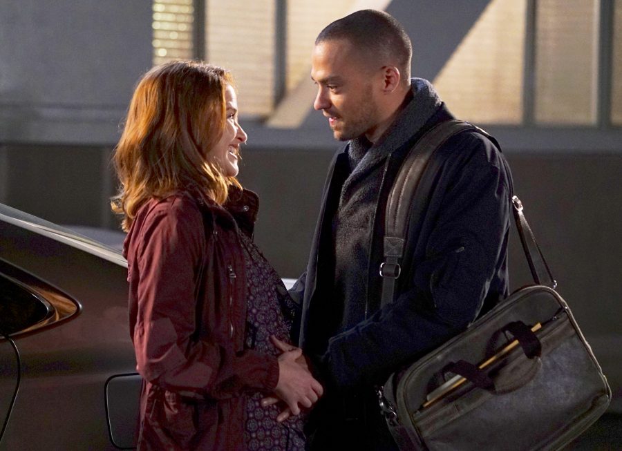 Jesse Williams and Sarah Drew on ‘Grey’s Anatomy’ Gallery