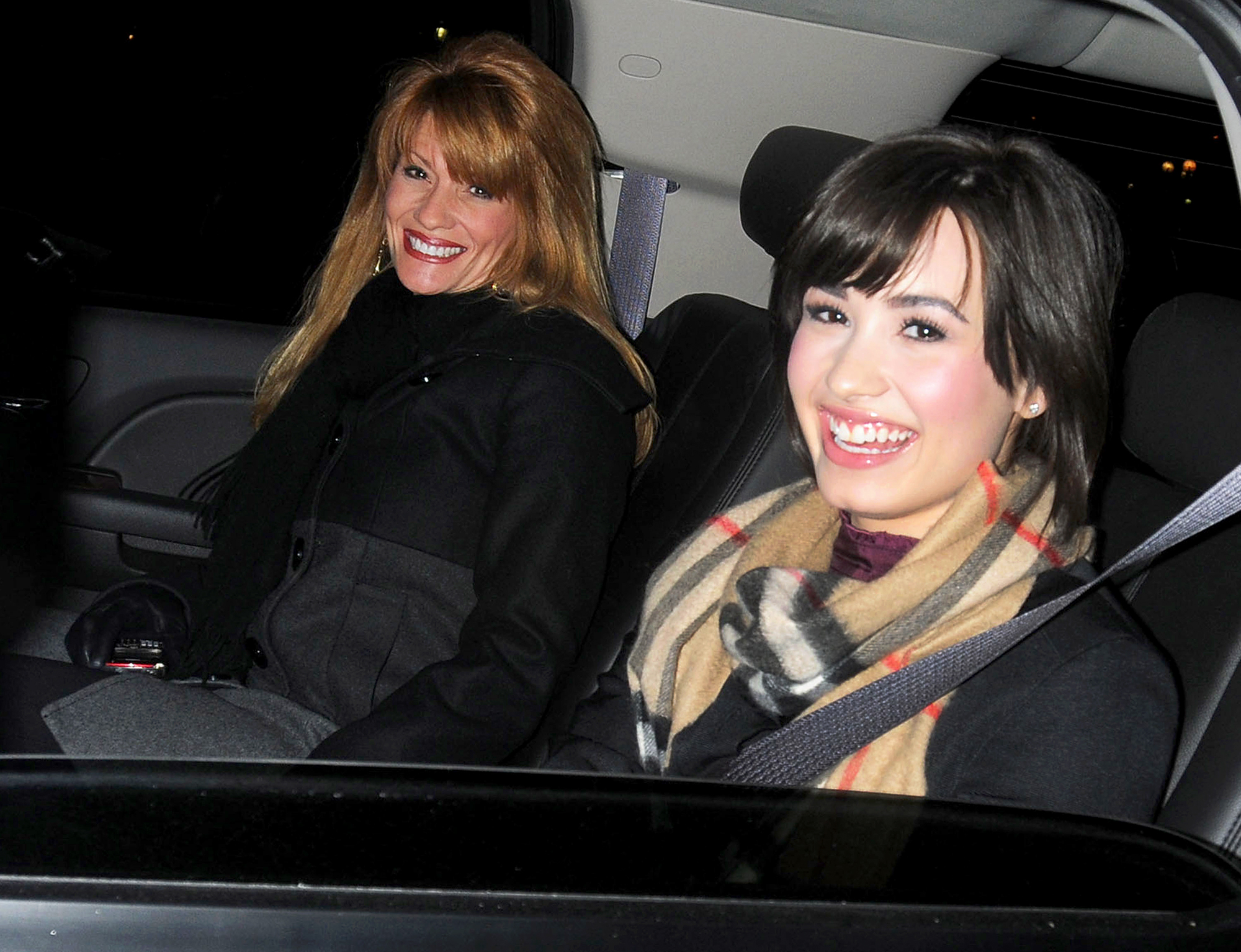 Demi Lovato and her mom Dianna De La Garza leave hotel in New York City.