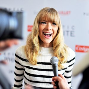 Jaime King attends the Colgate Optic White Beauty Lab on March 3, 2018 in Los Angeles, California.