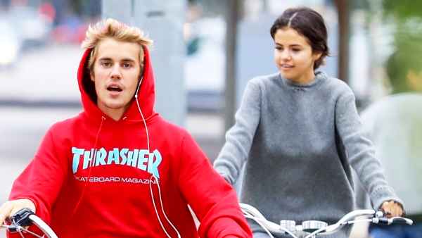 Justin Bieber and Selena Gomez ride bikes in Los Angeles on November 1, 2017.
