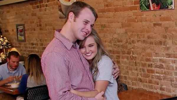 Joe surprises Kendra for her birthday counting on preview