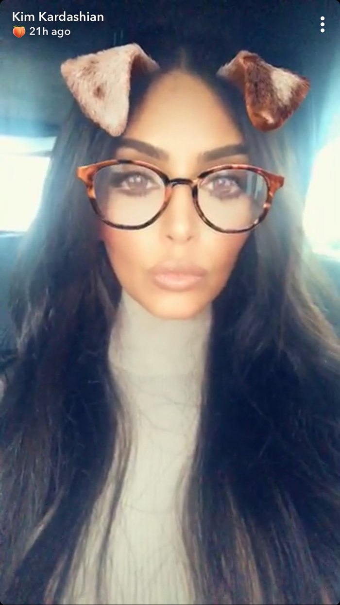 Kim Kardashian Pink Hair Zero Two