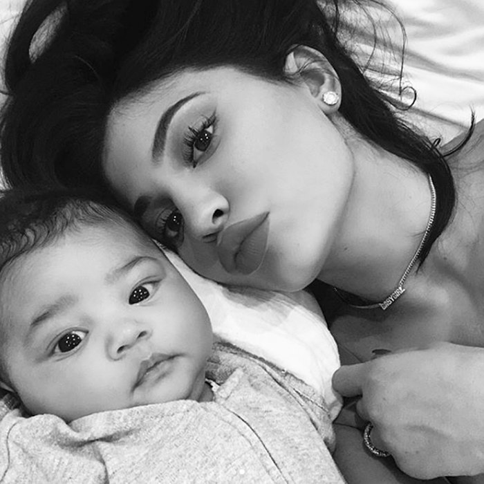 Kylie Jenner Posts First Selfies With Daughter Stormi: Pics