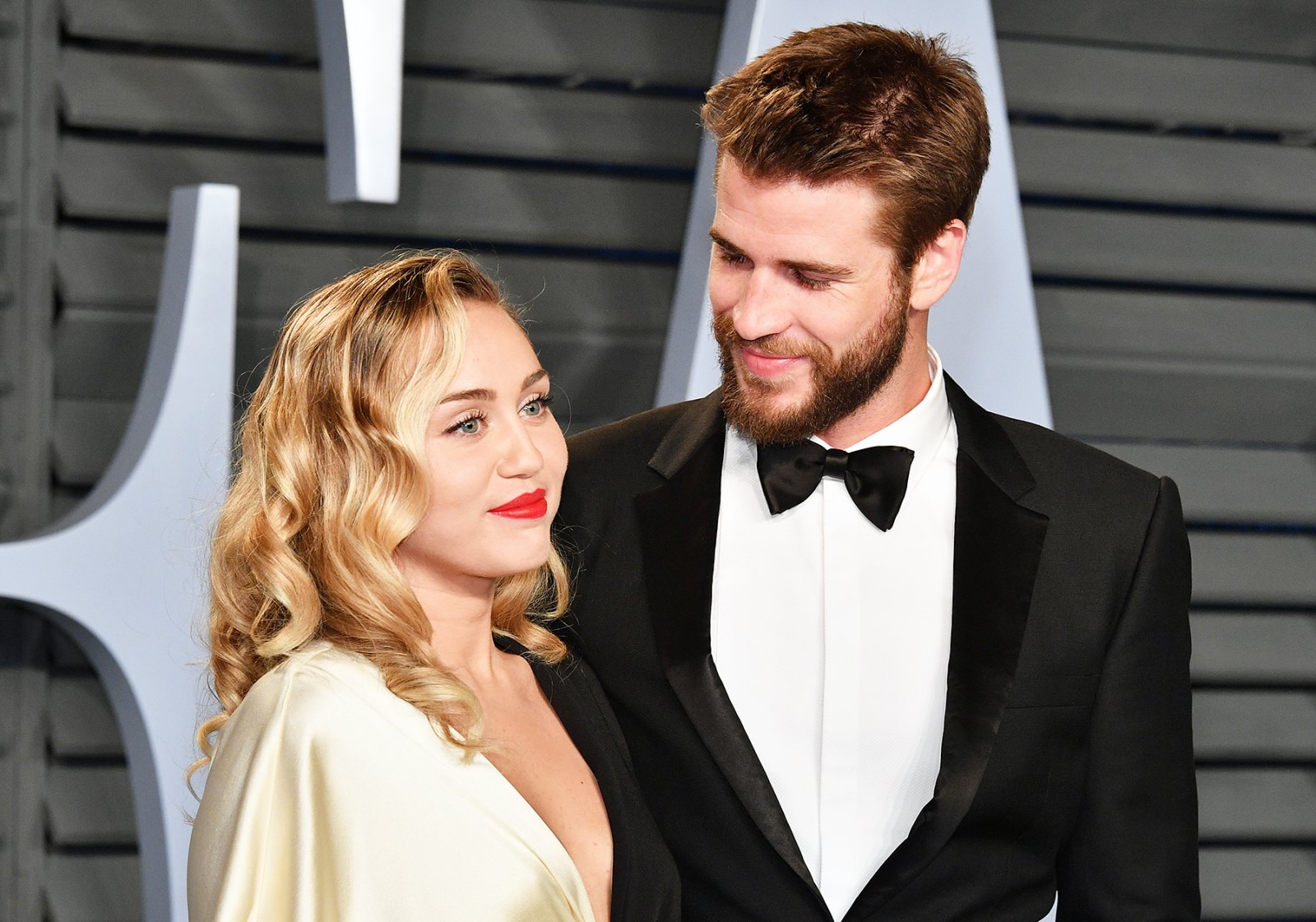 Miley Cyrus Liam Hemsworth Oscars 2018 Vanity Fair Oscar Party