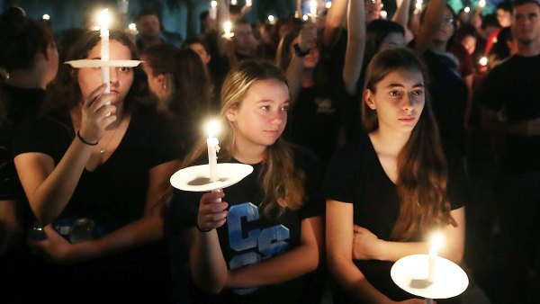 Parkland Student Explains What Happened When She Tried to Befriend Shooter