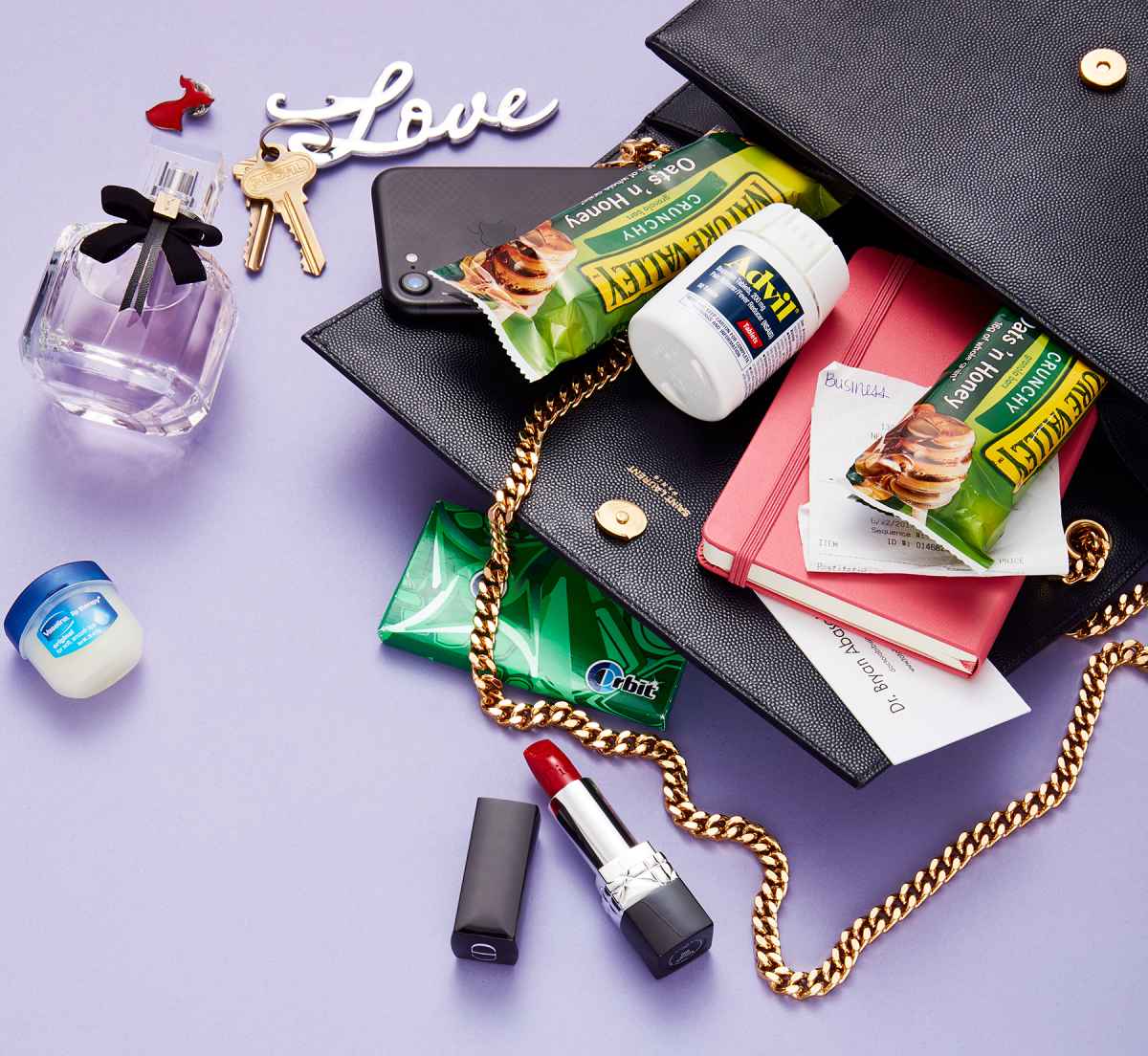 Rachel Lindsay: What's in My Bag?