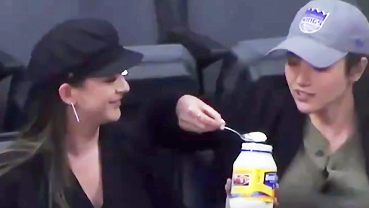 Sports Fans Mayonnaise