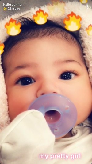 Kylie Jenner, Travis Scott Share First Close-Up Photo of Daughter ...