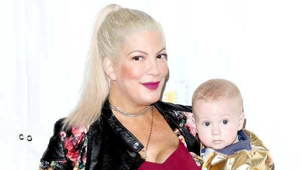 tori-spelling-beau