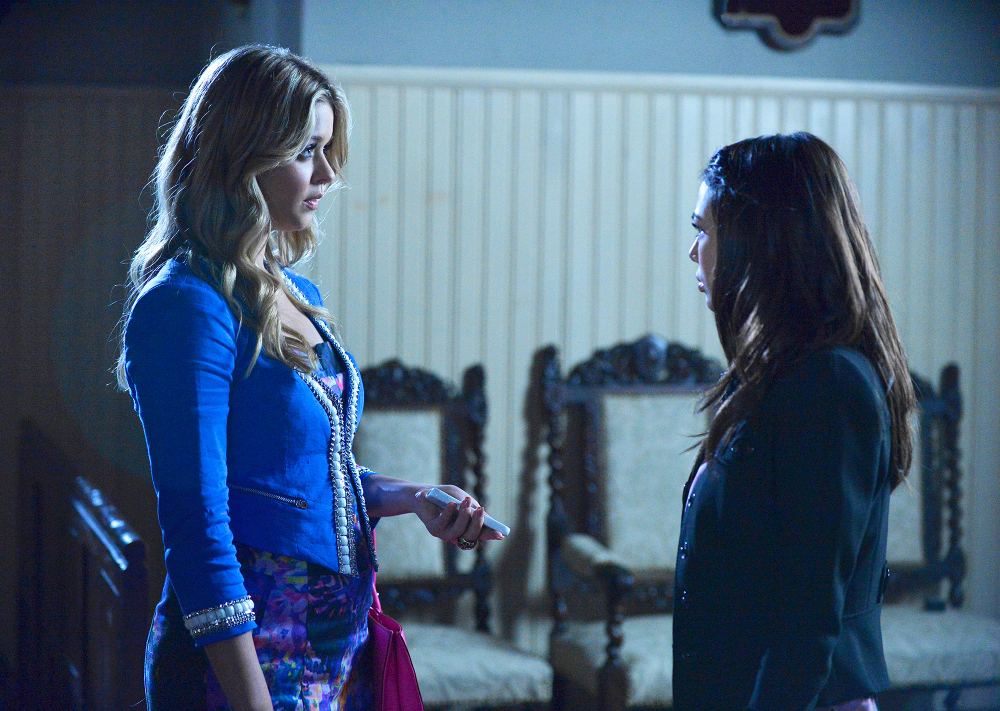 Sasha Pieterse and Janel Parrish in ‘Pretty Little Liars‘
