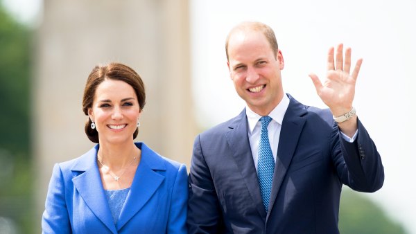 Kate Middleton and Prince William visit the Brandenburg Gate during an official visit to Poland and Germany on July 19, 2017 in Berlin, Germany.