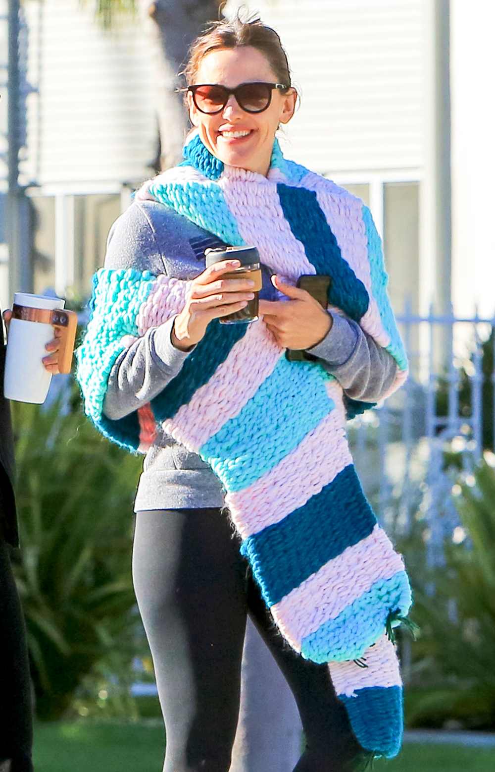 Jennifer Garner steps out on April 17, 2018 in Los Angeles, California.