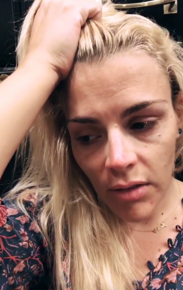 Busy-Philipps-crying-parenting-fail