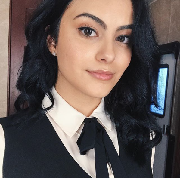 Camila Mendes