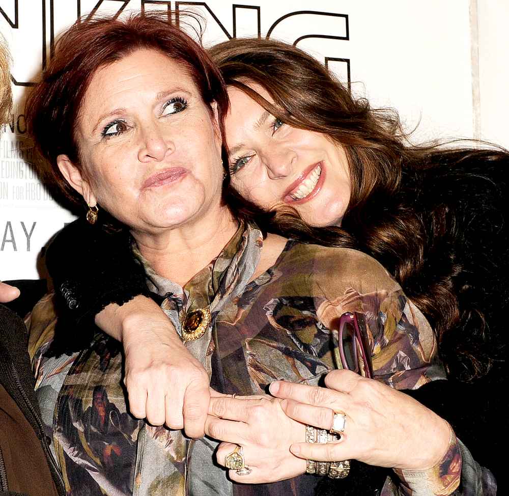 Carrie-Fisher-and-Joely-Fisher