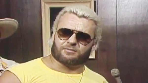 Johnny Valiant dead