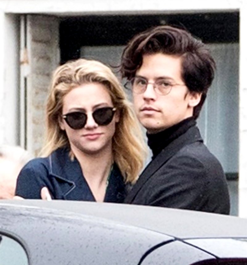 Cole Sprouse E Lili Reinhart Bacio